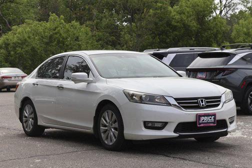 White Orchid Pearl 2013 Honda Accord EX-L