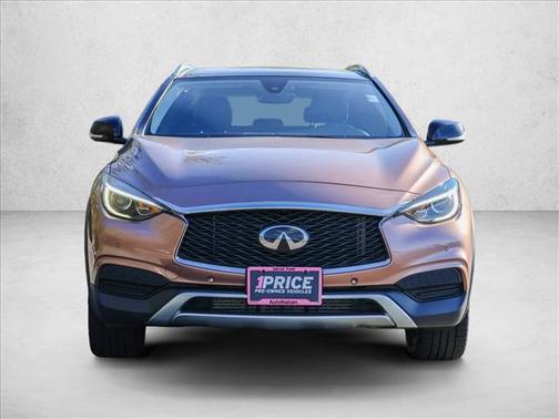 2019 INFINITI QX30 LUXE