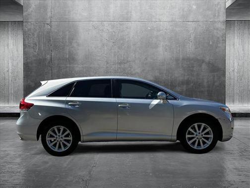 2011 Toyota Venza Base