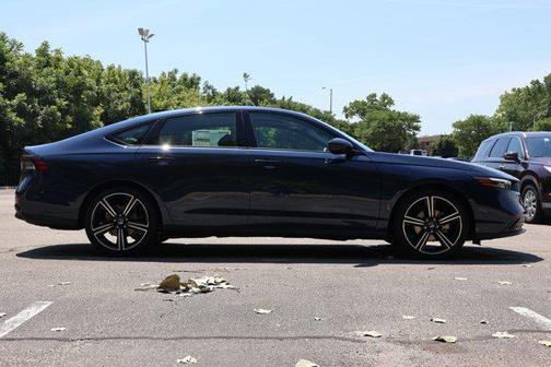 Canyon River Blue Metallic 2026 Honda Accord SE