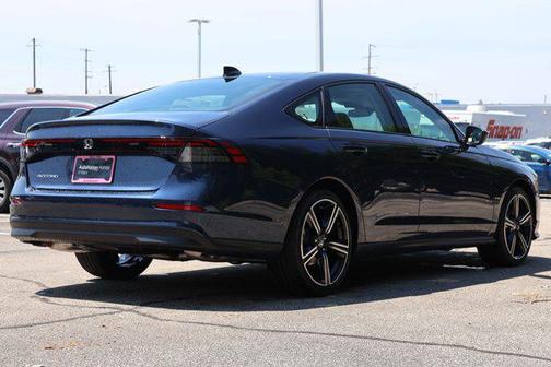 Canyon River Blue Metallic 2026 Honda Accord SE