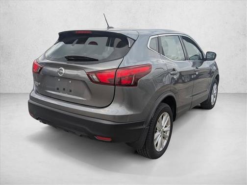 2017 Nissan Rogue Sport S
