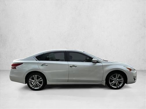 2013 Nissan Altima 3.5 SV