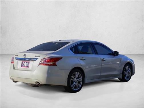 2013 Nissan Altima 3.5 SV