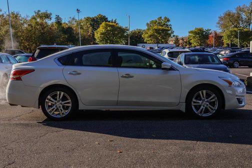 2013 Nissan Altima 3.5 SV