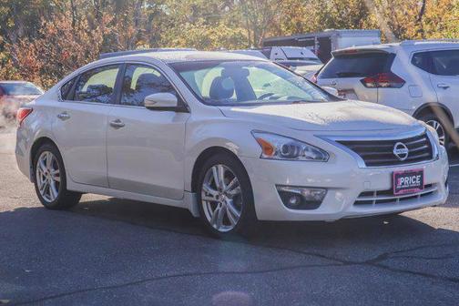 2013 Nissan Altima 3.5 SV