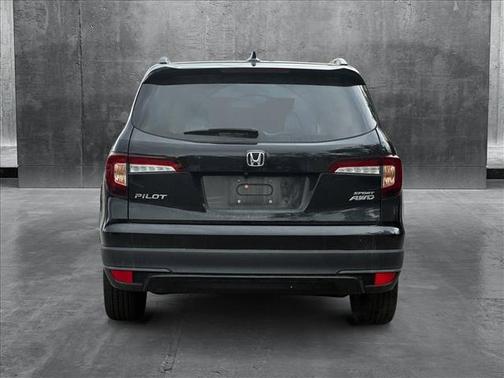 2022 Honda Pilot AWD Sport