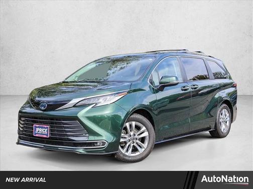 2024 Toyota Sienna Limited 7-Passenger