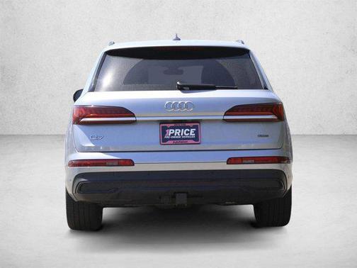 Florett Silver Metallic 2021 Audi Q7 55 Prestige
