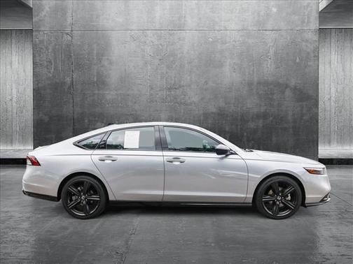 2023 Honda Accord Hybrid Base