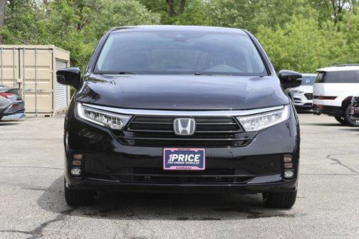 Crystal Black Pearl 2023 Honda Odyssey Touring