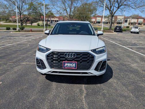 2022 Audi Q5 45 S line Premium Plus