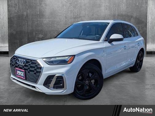 2022 Audi Q5 45 S line Premium Plus