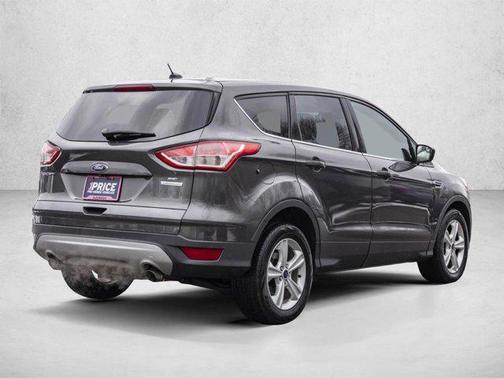 Magnetic 2016 Ford Escape SE