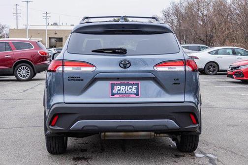 2022 Toyota Corolla Cross LE