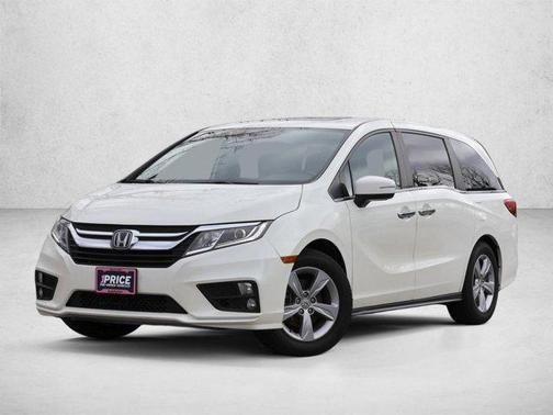White Diamond Pearl 2018 Honda Odyssey EX-L