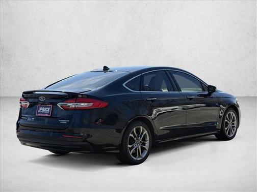 2020 Ford Fusion Hybrid Titanium