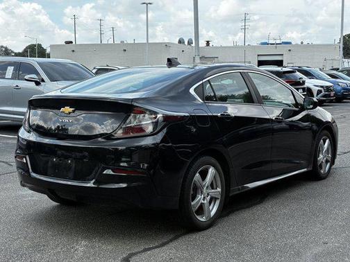 2018 Chevrolet Volt LT