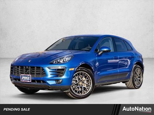 Night Blue Metallic 2017 Porsche Macan Macan S