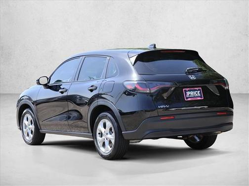 Crystal Black Pearl 2024 Honda HR-V LX
