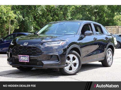 Crystal Black Pearl 2024 Honda HR-V LX