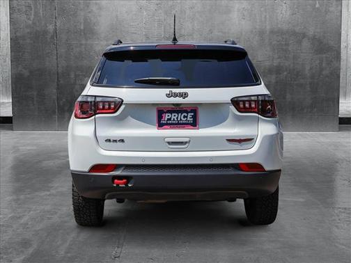 2024 Jeep Compass Trailhawk