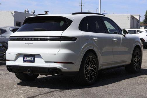 White [White] 2024 Porsche Cayenne Cayenne