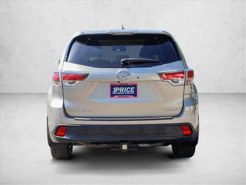 2016 Toyota Highlander LE Plus
