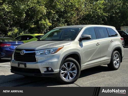 2016 Toyota Highlander LE Plus