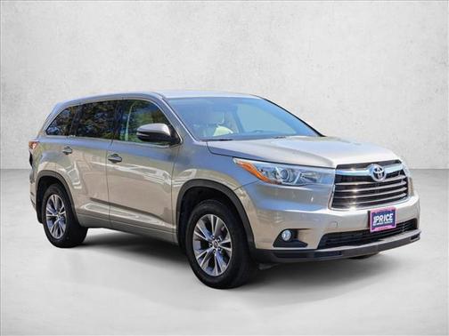 2016 Toyota Highlander LE Plus