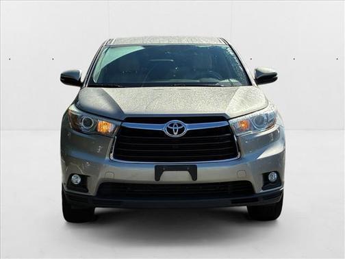 2016 Toyota Highlander LE Plus