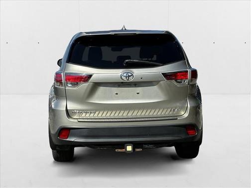 2016 Toyota Highlander LE Plus