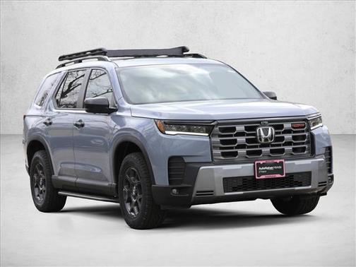 Sonic Gray Pearl 2026 Honda Pilot TrailSport