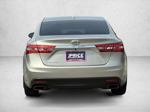 Creme Brulee Mica 2015 Toyota Avalon XLE