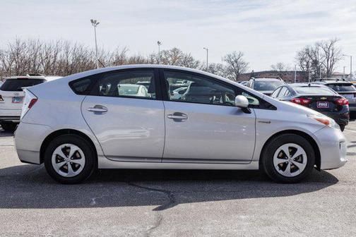 Classic Silver Metallic 2015 Toyota Prius Three
