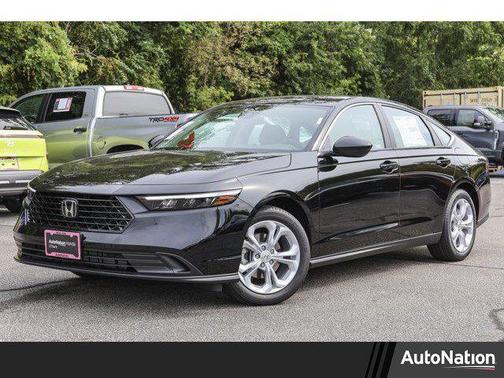 2025 Honda Accord LX 1.5T