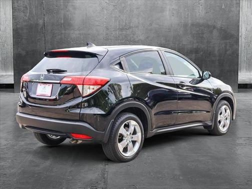 2022 Honda HR-V LX