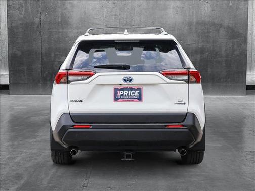 2020 Toyota RAV4 Hybrid LE
