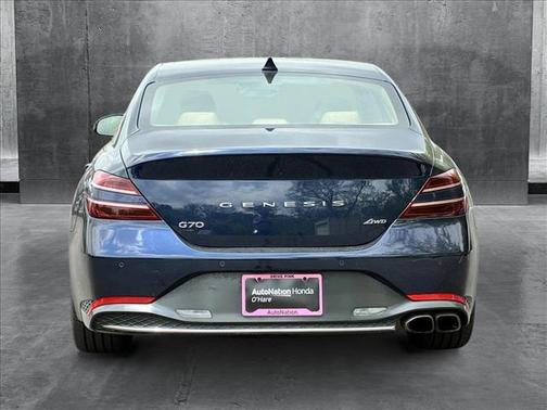 2022 Genesis G70 2.0T AWD
