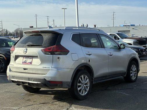 2020 Nissan Rogue SV