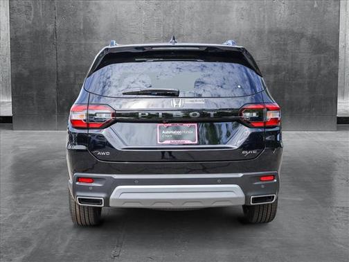 2025 Honda Pilot Elite