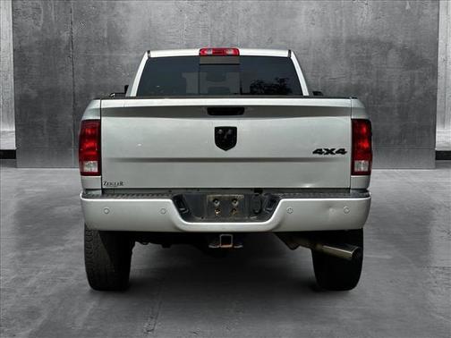 2018 RAM 2500 Big Horn Crew Cab 4x4 6'4' Box