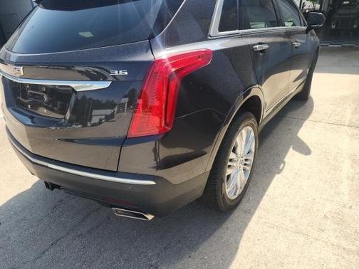 2017 Cadillac XT5 Premium Luxury