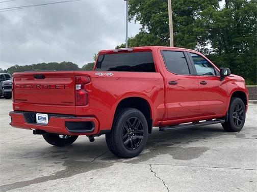 2025 Chevrolet Silverado 1500 Custom
