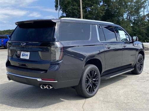 2025 Chevrolet Suburban Premier
