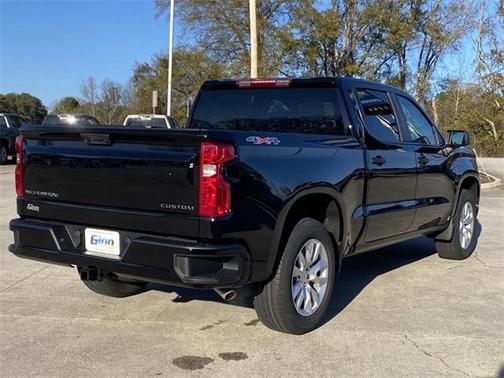 2025 Chevrolet Silverado 1500 Custom