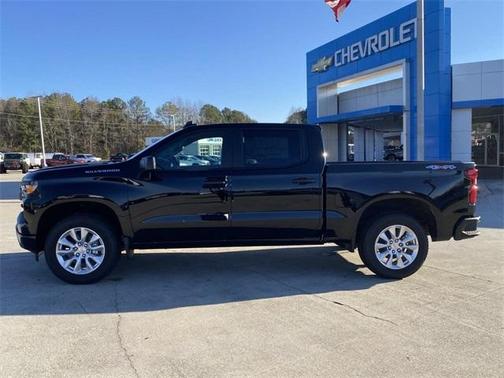 2025 Chevrolet Silverado 1500 Custom