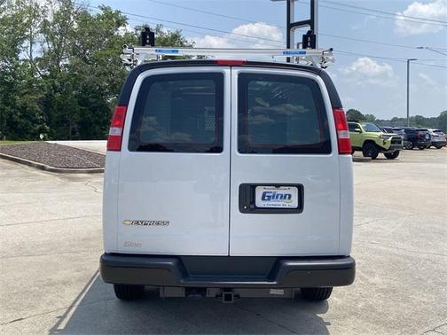 2025 Chevrolet Express 2500 Work Van