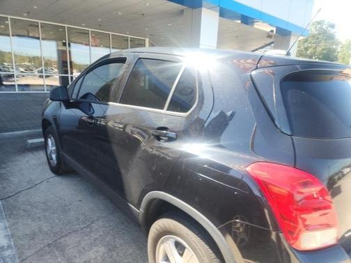 2022 Chevrolet Trax LS