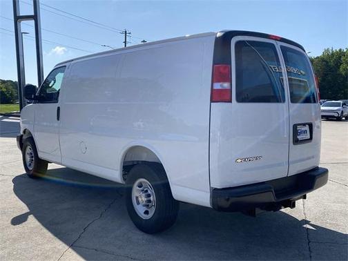 2025 Chevrolet Express 2500 Work Van